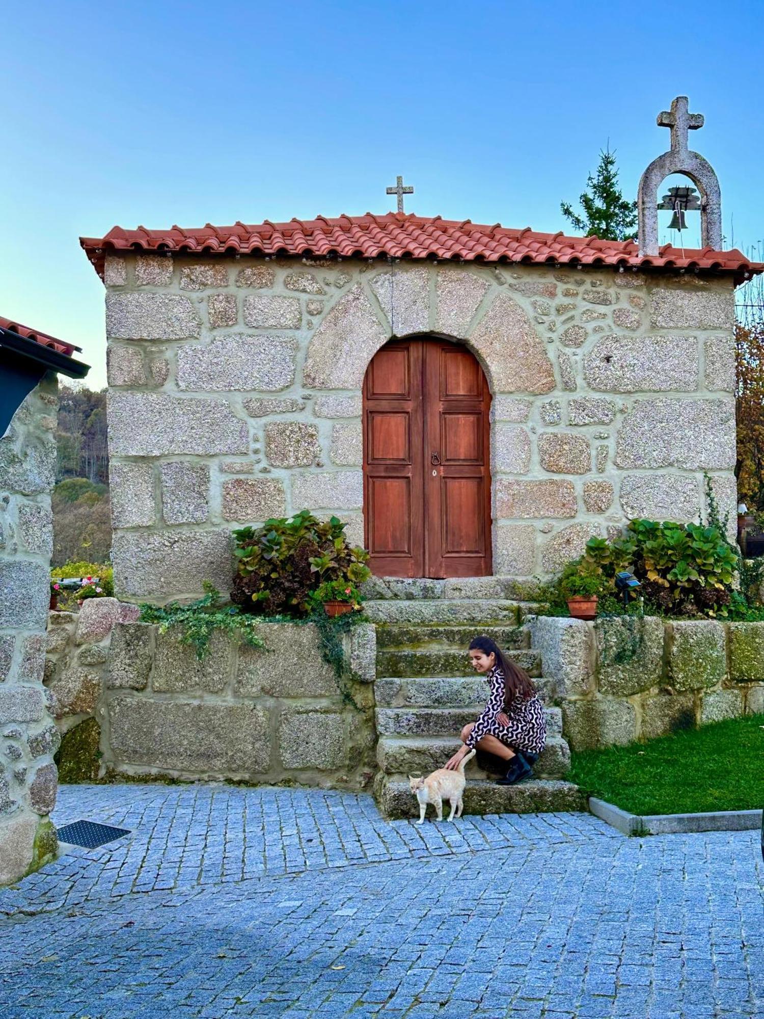 Alqueiturismo - Casas De Campo Guarda Exterior photo