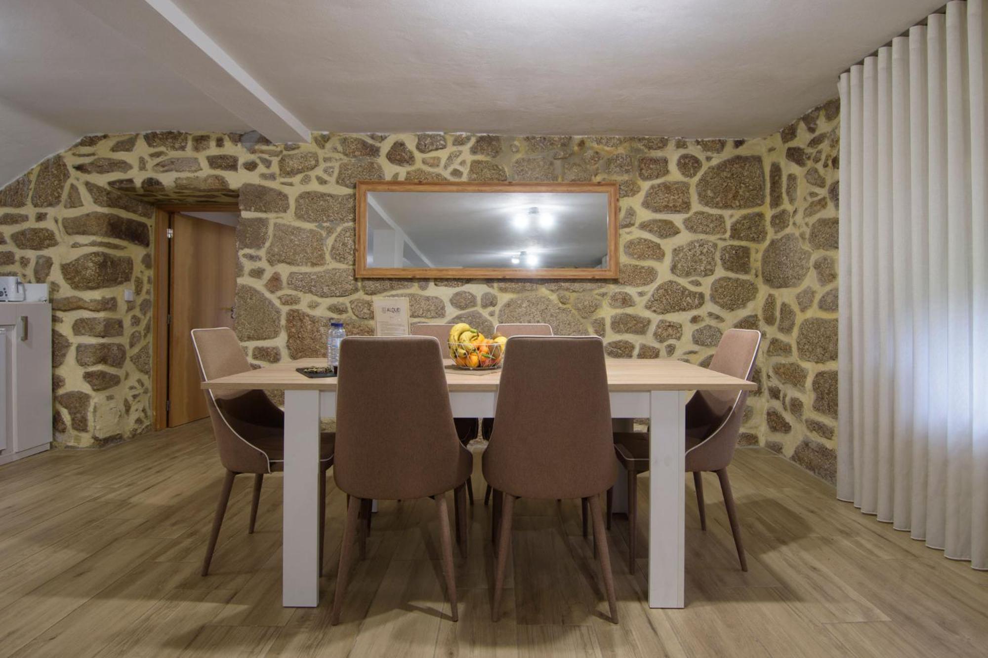 Alqueiturismo - Casas De Campo Guarda Room photo